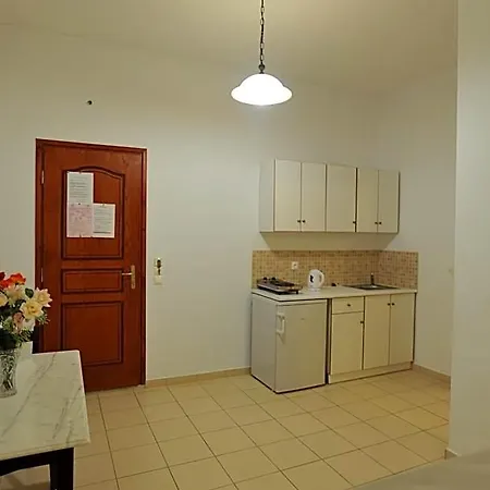 Отель Sunflower Камари