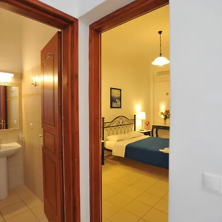 Sunflower Otel 3*