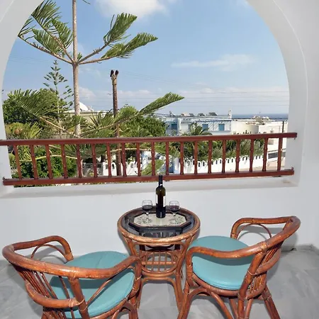 Sunflower 3* Kamari (Santorini)