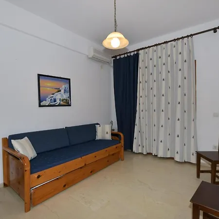 Sunflower 3* Kamari (Santorini)