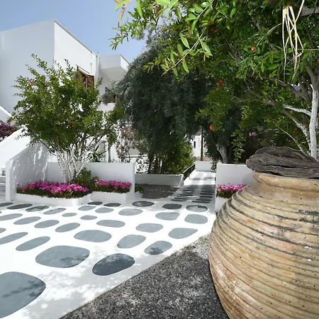 Sunflower 3* Kamari (Santorini)