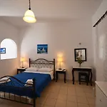 Sunflower 3* Kamari (Santorini)