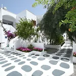 Sunflower Hotel