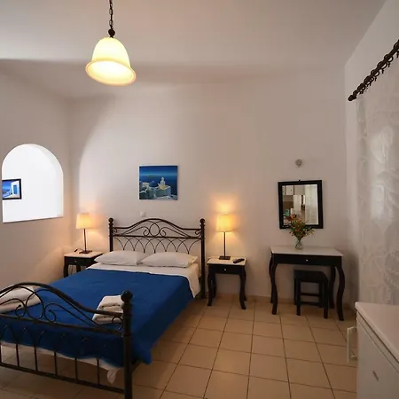 Sunflower 3* Kamári