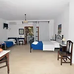 Sunflower Hotel 3*