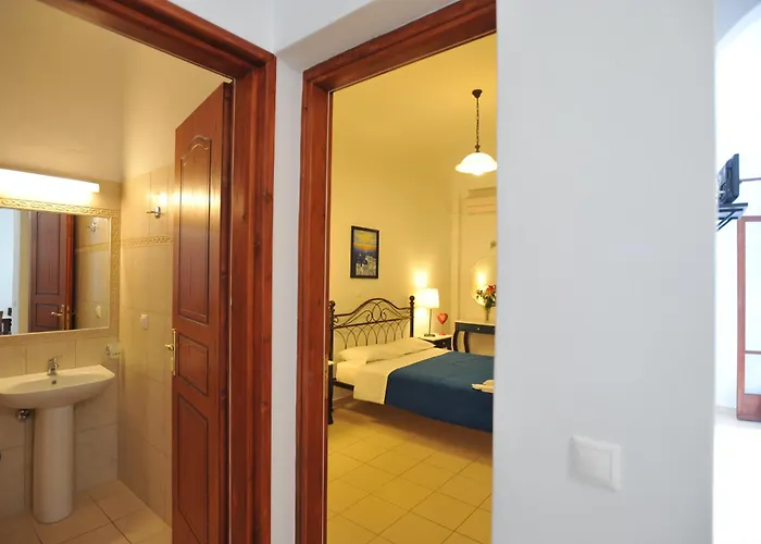 Hotel Sunflower Kamari (Santorini)