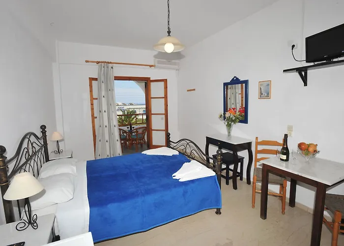 Sunflower Kamari (Santorini)